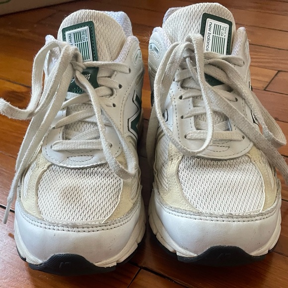 New Balance 990v4 in green - Picture 5 of 6